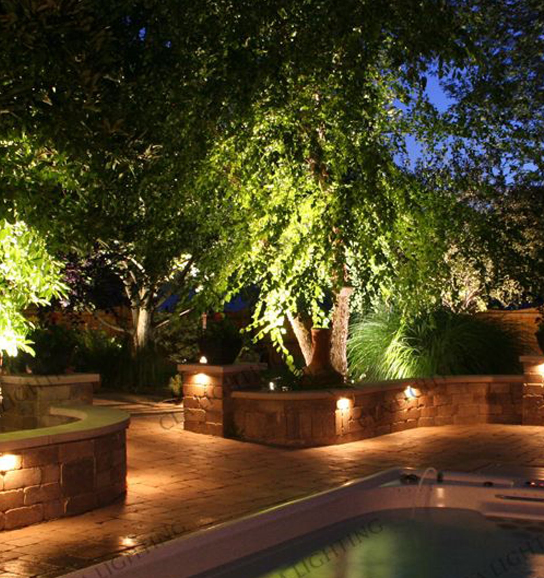 STE: Exterior 12V Bronze Curved Surface Mounted Step / Wall Lights IP65