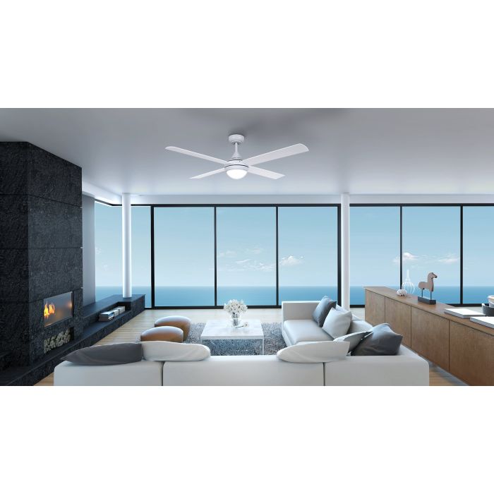 STRADBROKE 52 DC ceiling fan with E27 light