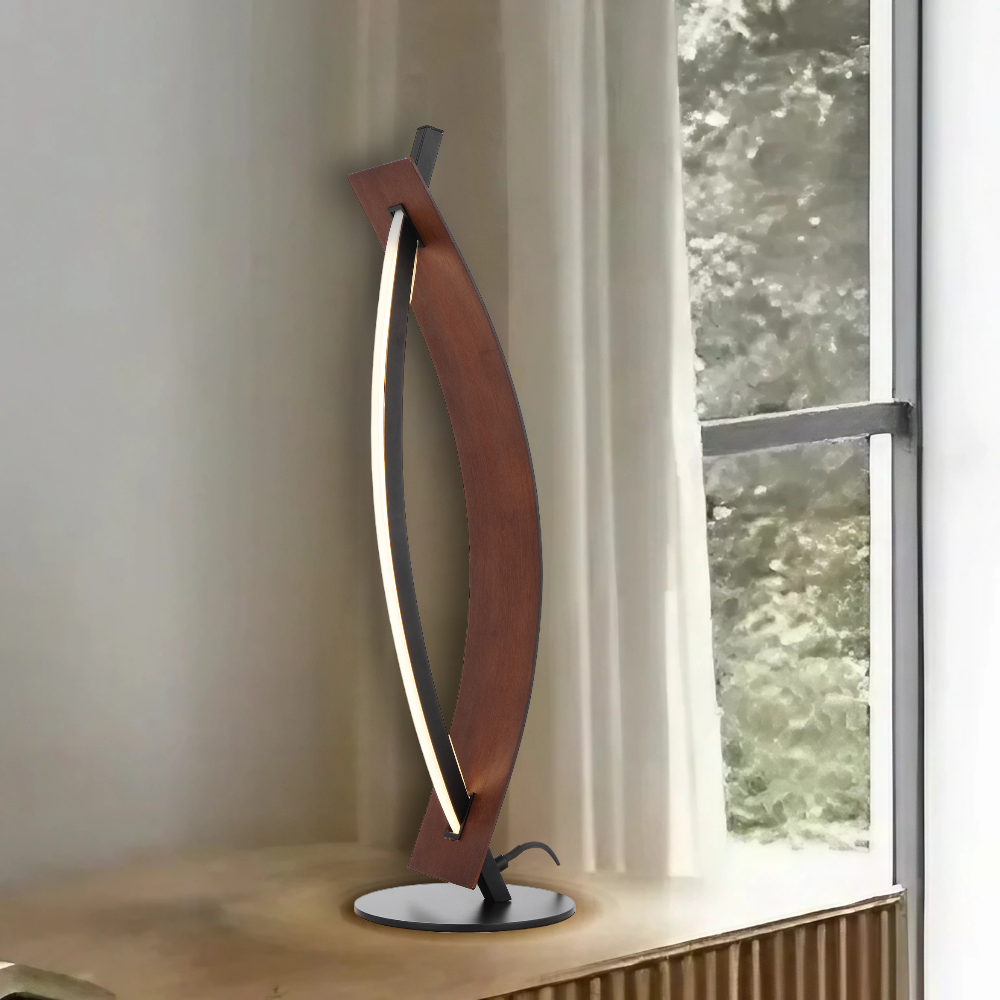 NORSE TABLE LAMP
