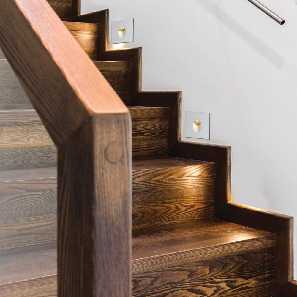 SNAP SQUARE STAIR LIGHT