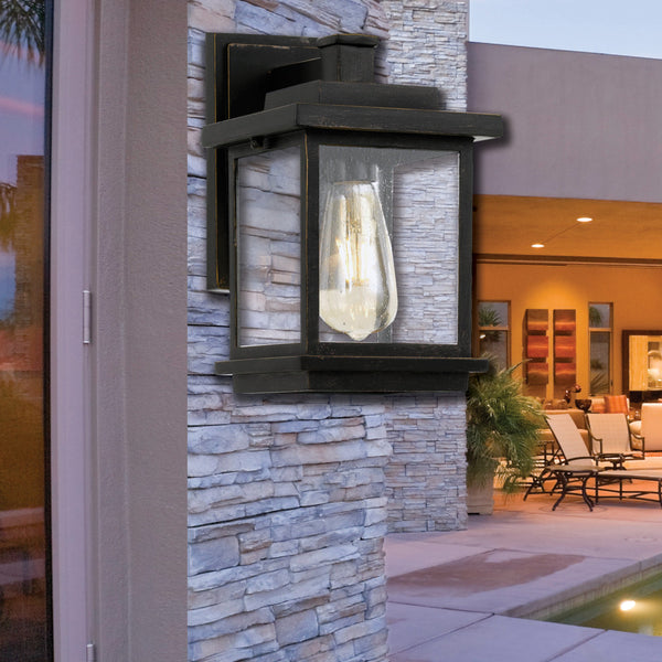STRAND EXTERIOR WALL LIGHT