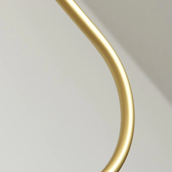 LUCY 10LT GOLD PENDANT